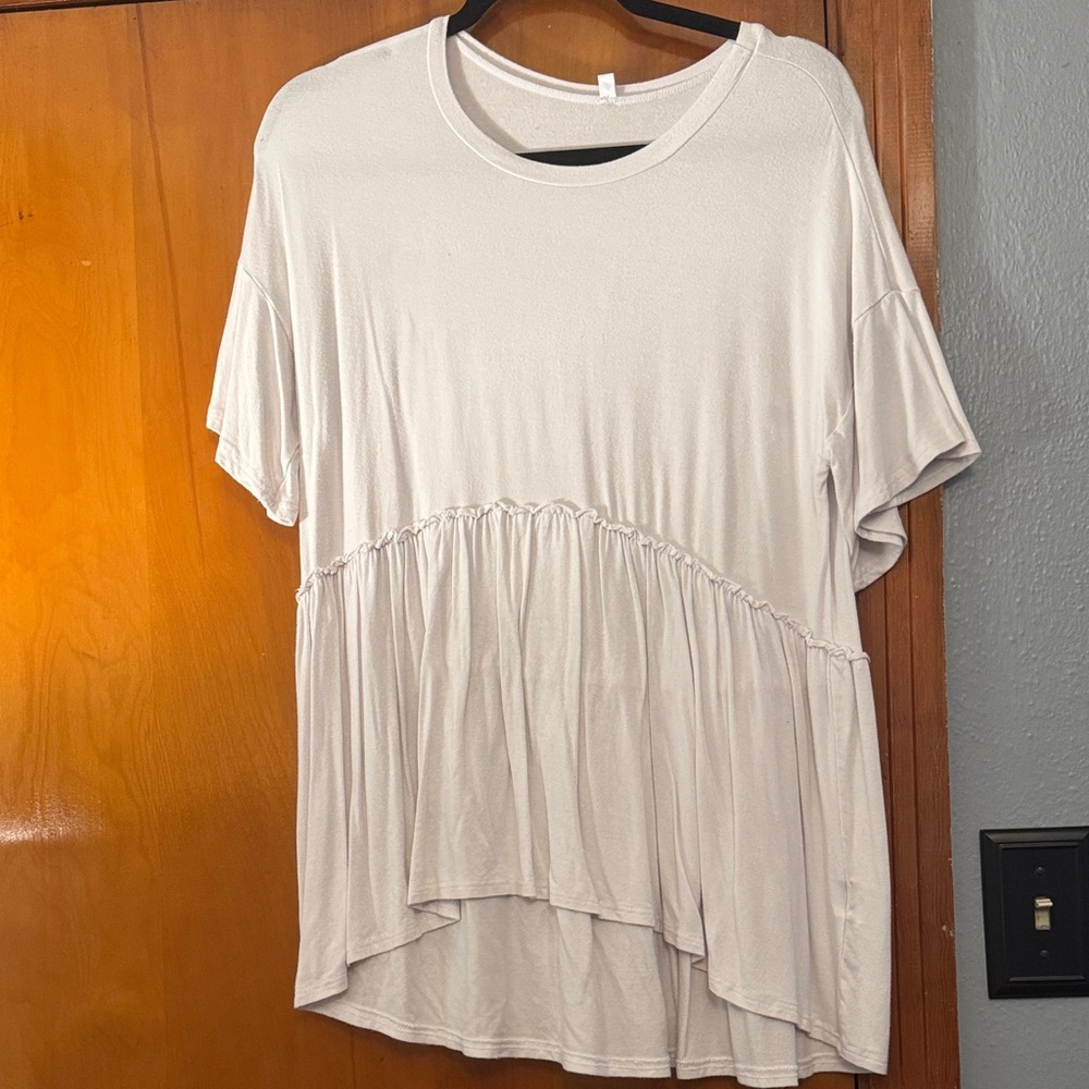 Women's White Ruffle Hem Top